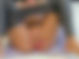 Fuckable Milf's Live Sex Cam Show