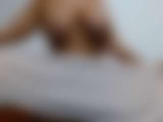 Live cam show with HotErikka - Bedroom on Fling VIP Chat