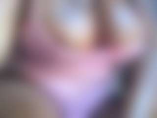 Hotcake Honey's Live Sex Cam Show