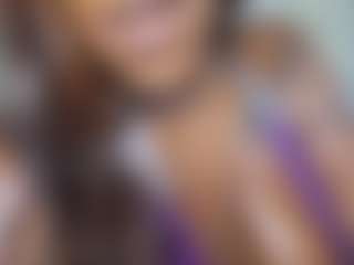 Live cam show with Hotcake Honey - Mobile on TeamSkeetLive