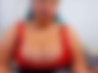 Live cam show with luluferrerr - Oil on Streamer API