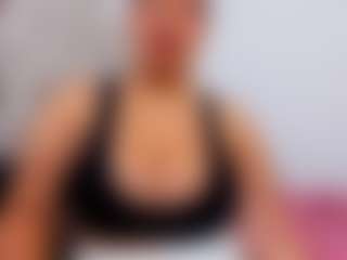 Live cam show with luluferrerr - Ebony on Free Soda | colombia