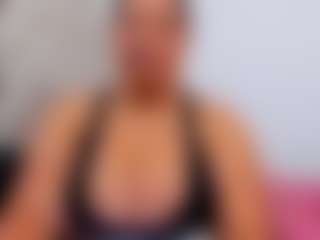 Live cam show with luluferrerr - Ebony on Cam Slut | colombia