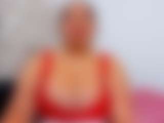 Live cam show with luluferrerr - Glasses on infinitiblacc.com
