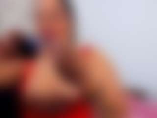Live cam show with luluferrerr - Public Black on hotwifechat.live