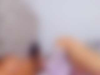 Live cam show with luluferrerr - Ebony on CamwithHer | colombia