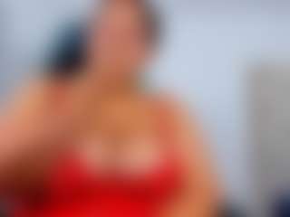 Live cam show with luluferrerr - Glasses on madthumbs