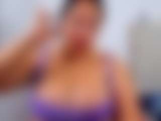 Live cam show with luluferrerr - Ebony on Camsoda | colombia