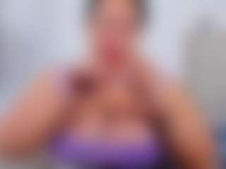 Live cam show with luluferrerr - Black MILF on slutload