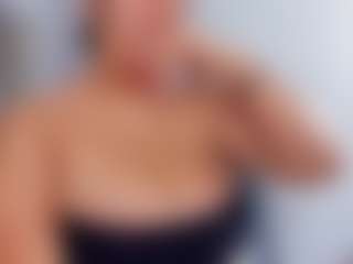 Live cam show with luluferrerr - Glasses on Taboo Cams XXX