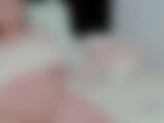 Live cam show with sexyalexax - Flashing on sexytreat.net