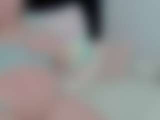 sexyalexax's Live Sex Cam Show
