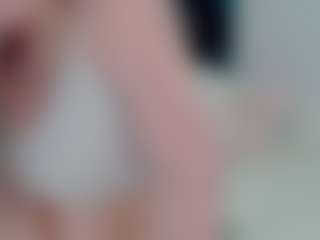 sexyalexax's Live Sex Cam Show
