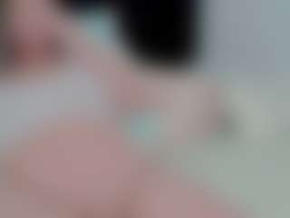sexyalexax's Live Sex Cam Show