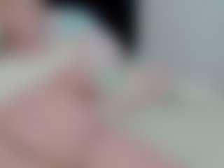 sexyalexax's Live Sex Cam Show