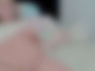 sexyalexax's Live Sex Cam Show
