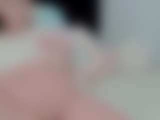 sexyalexax's Live Sex Cam Show