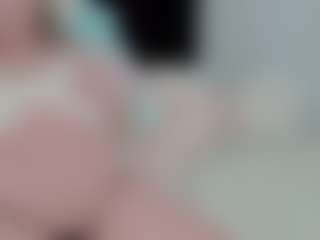 sexyalexax's Live Sex Cam Show
