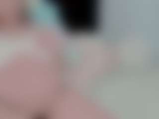 sexyalexax's Live Sex Cam Show