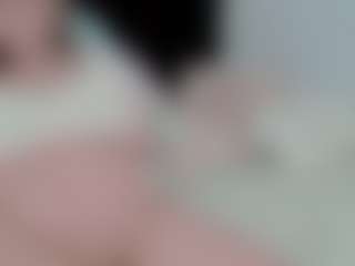 sexyalexax's Live Sex Cam Show