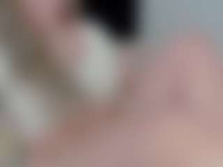 sexyalexax's Live Sex Cam Show
