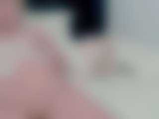 sexyalexax's Live Sex Cam Show