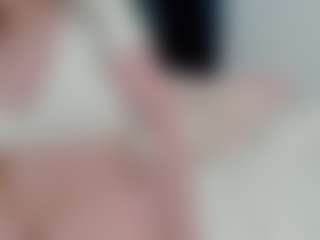 sexyalexax's Live Sex Cam Show