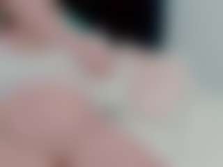 sexyalexax's Live Sex Cam Show