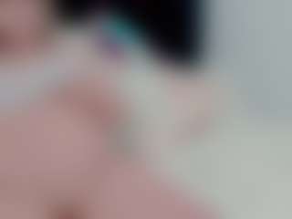 sexyalexax's Live Sex Cam Show