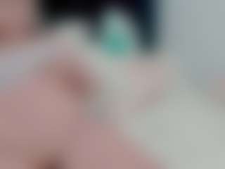 sexyalexax's Live Sex Cam Show