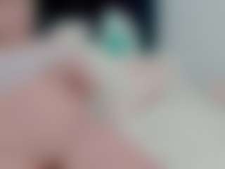 sexyalexax's Live Sex Cam Show