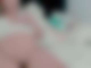 sexyalexax's Live Sex Cam Show