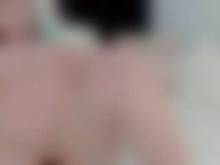 sexyalexax's Live Sex Cam Show