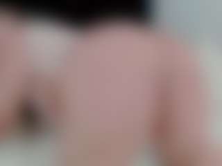 sexyalexax's Live Sex Cam Show