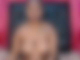 sexyebonytee's Live Sex Cam Show