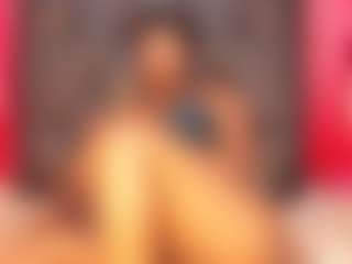 sexyebonytee's Live Sex Cam Show