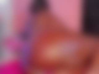 Live cam show with Keily-w - Ebony on TeamSkeetLive | colombia