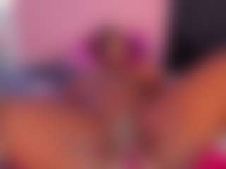 Live cam show with Keily-w - Big Tits on https://playwithruby.com
