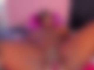 Live cam show with Keily-w - Ebony Big Tits on Mixed Magazine Live