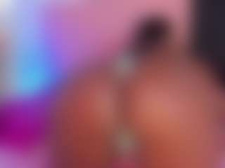Live cam show with Keily-w - Ebony on xxxlivecams.org | colombia