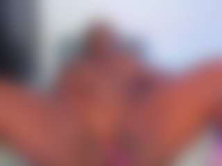 Live cam show with Keily-w - Double Penetration on Camming Site