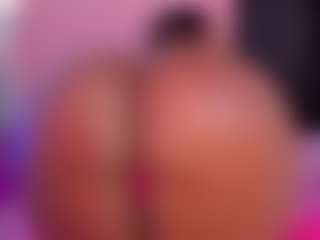 Live cam show with Keily-w - Brown Eyes Ebony on SpunkLive