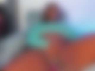 Live cam show with Keily-w - Bedroom Ebony on AdultVida.com
