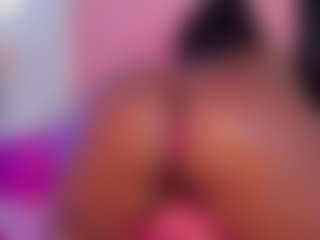 Keily-w's Live Sex Cam Show