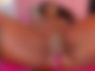 Live cam show with Keily-w - Oil on Camsoda