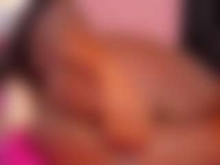 Live cam show with Keily-w - Fingers on Camsoda
