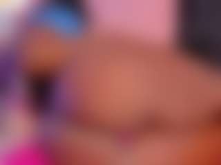 Live cam show with Keily-w - Bedroom Ebony on fuck-show.com