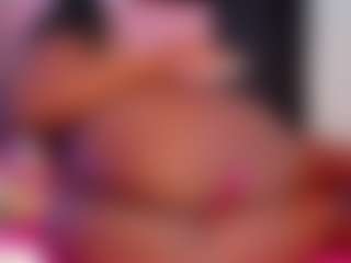 Live cam show with Keily-w - Black Fetish on CamClone