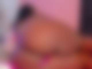 Live cam show with Keily-w - Oil on sexylive.show