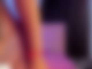 Live cam show with Keily-w - Bedroom Black on studioflirtlive.com
